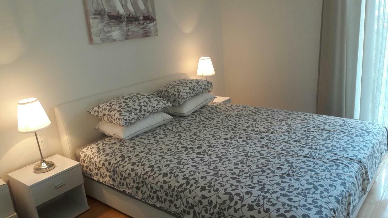Apartmani Vitturi Kastela Ngoại thất bức ảnh